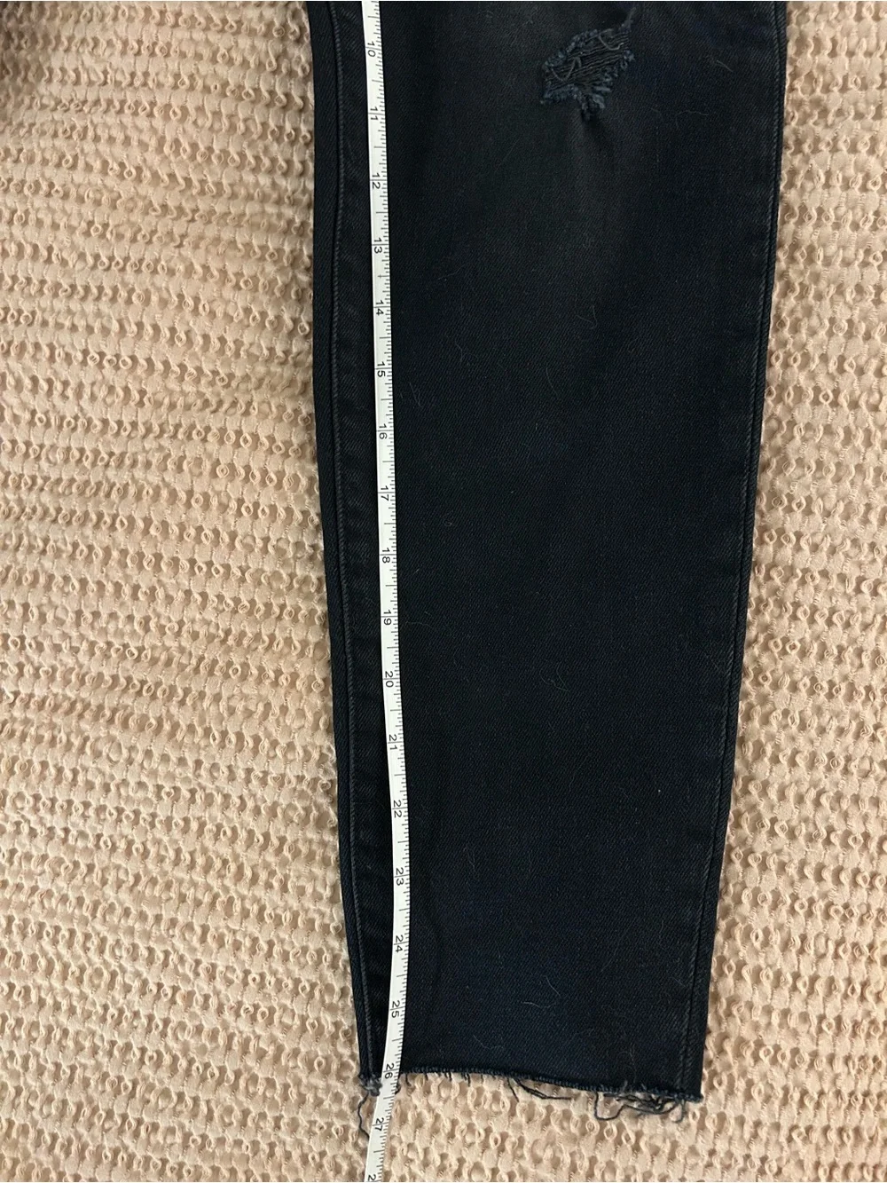 Old Navy Black Distressed Jeans